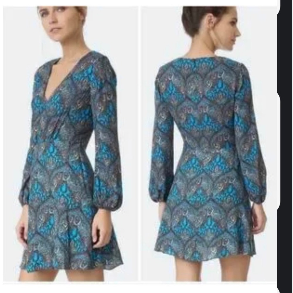 Alice + Olivia Festival Mini dress size 4 Cary Paisley Long Sleeve Whimsical